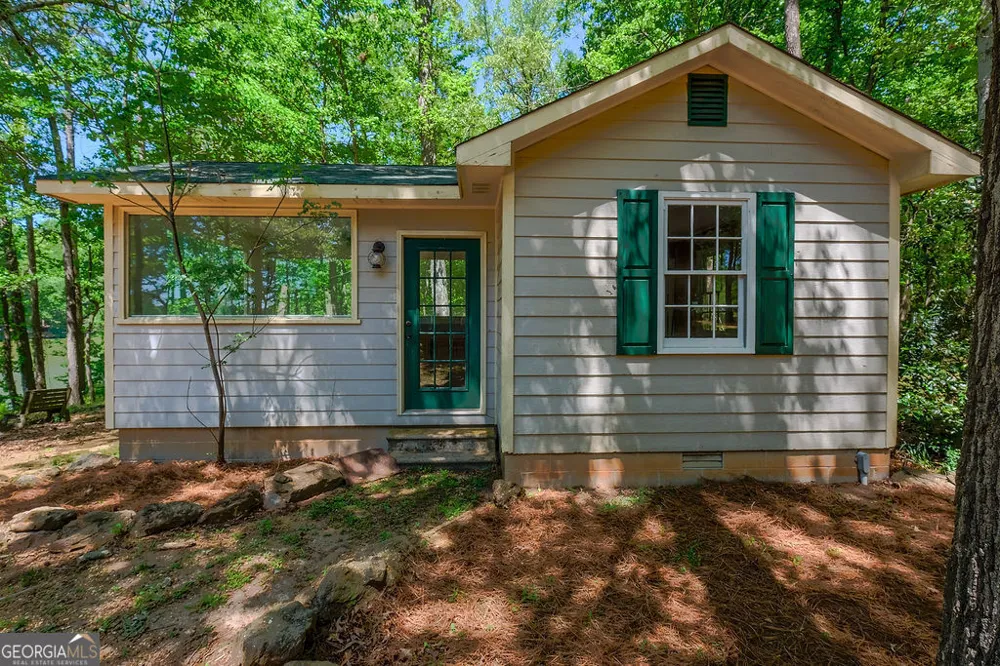 838 Buford Carey RD Hull, GA 30646