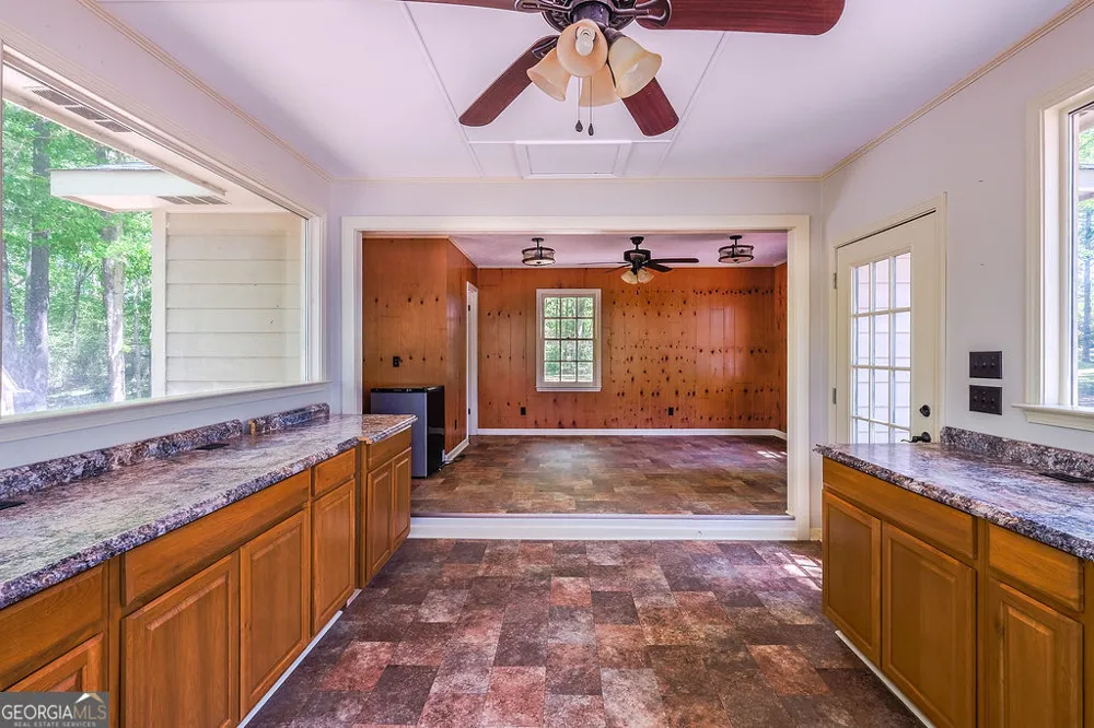 838 Buford Carey RD Hull, GA 30646