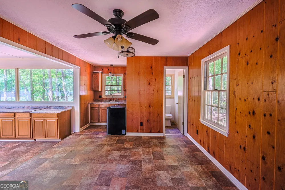 838 Buford Carey RD Hull, GA 30646