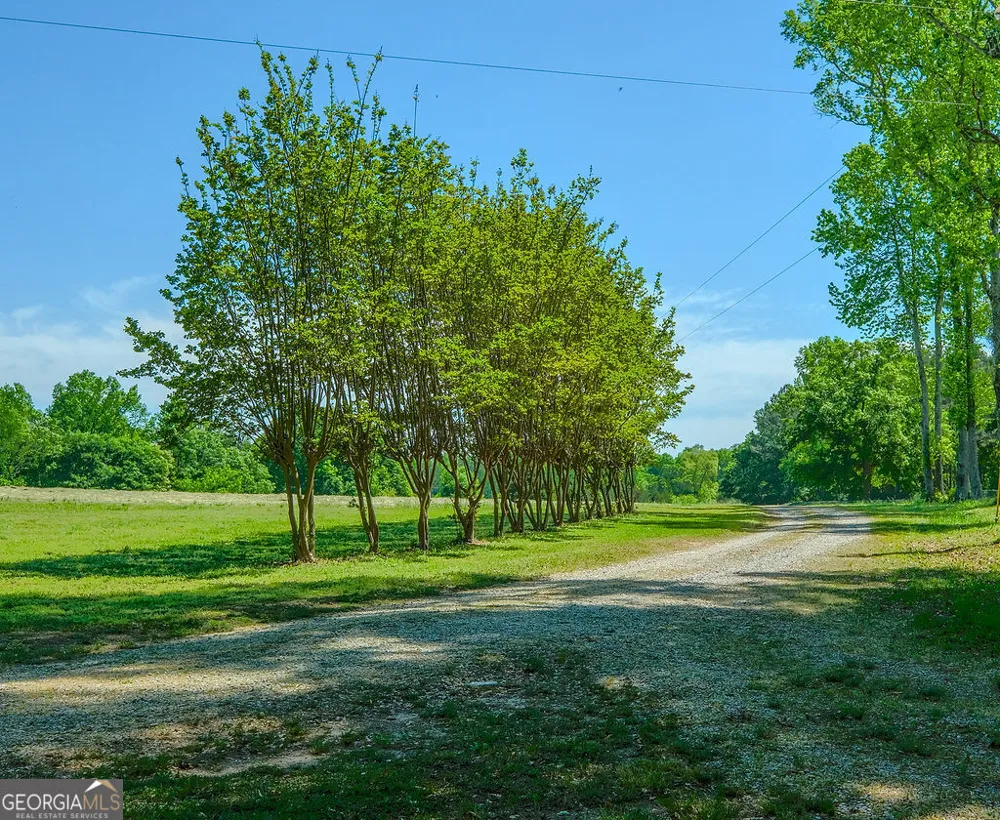 838 Buford Carey RD Hull, GA 30646