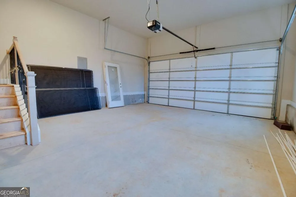 1021 Pointe S Tignall, GA 30668
