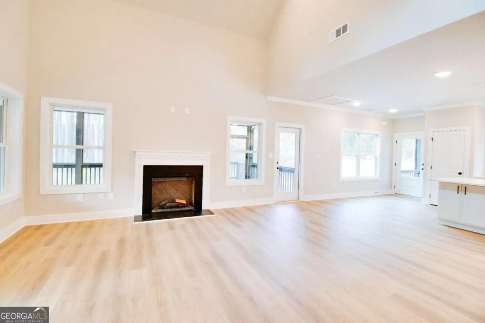 1192 Sunset Cove Tignall, GA 30668