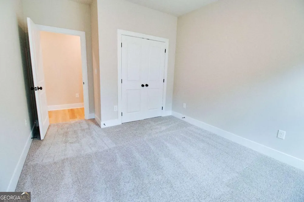 1192 Sunset Cove Tignall, GA 30668