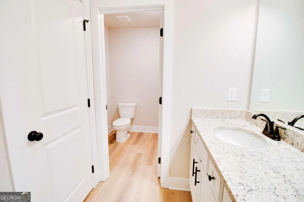 1192 Sunset Cove Tignall, GA 30668