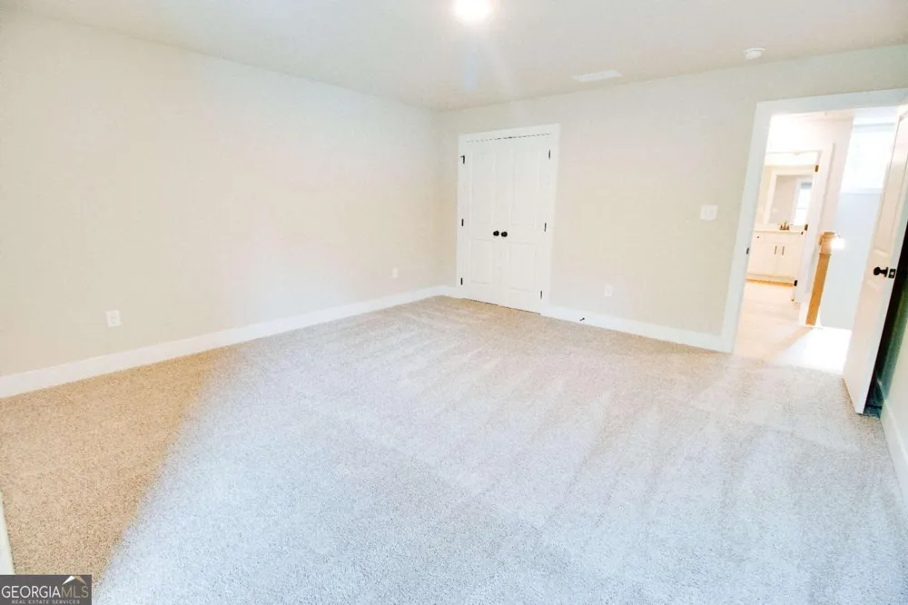 1192 Sunset Cove Tignall, GA 30668
