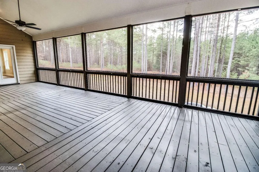 1192 Sunset Cove Tignall, GA 30668