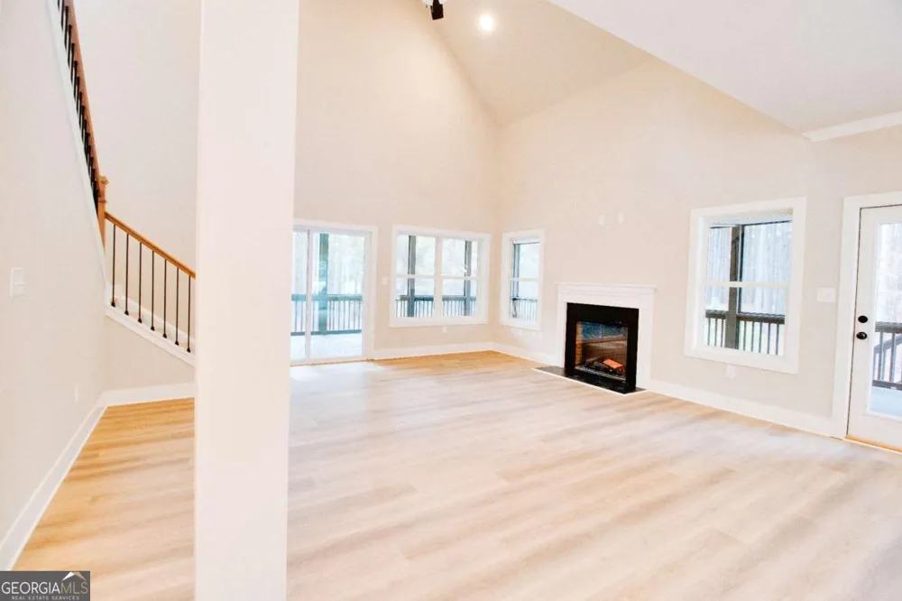 1192 Sunset Cove Tignall, GA 30668