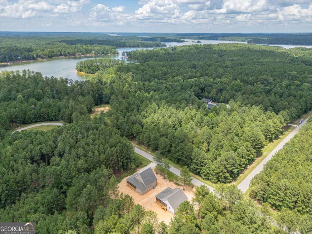 1198 Sunset Cove Tignall, GA 30668