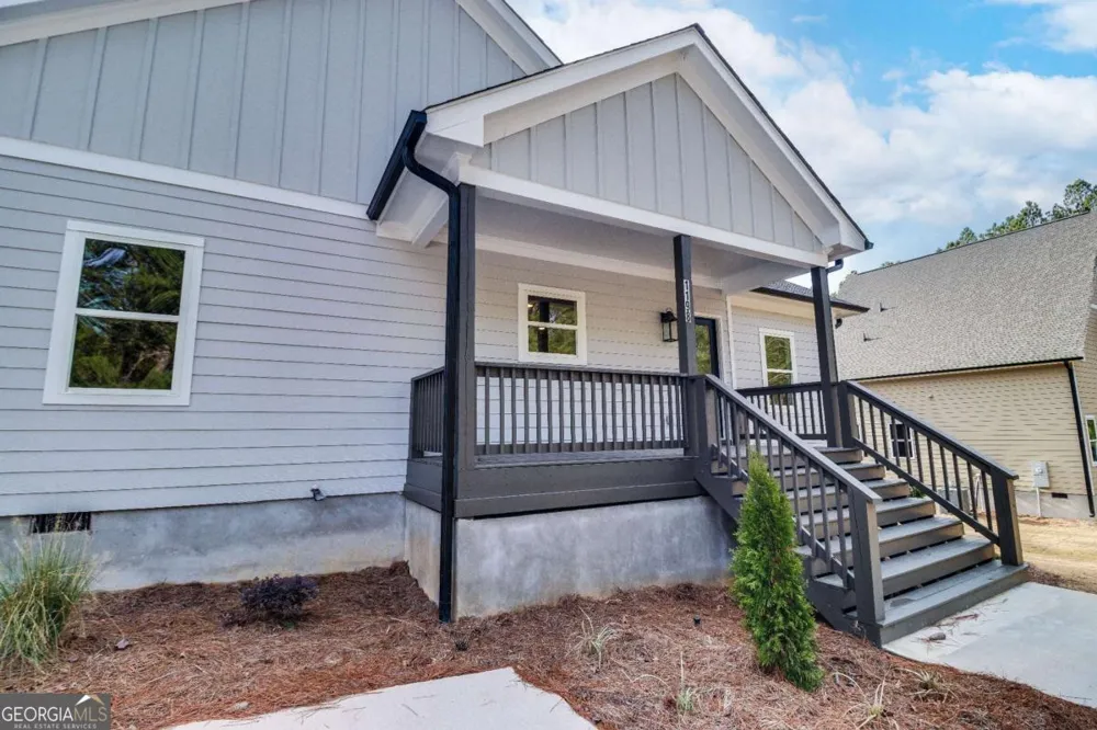 1198 Sunset Cove Tignall, GA 30668