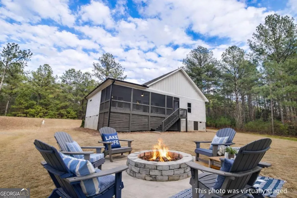 1198 Sunset Cove Tignall, GA 30668