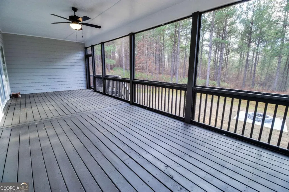 1198 Sunset Cove Tignall, GA 30668