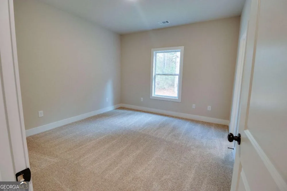 1198 Sunset Cove Tignall, GA 30668