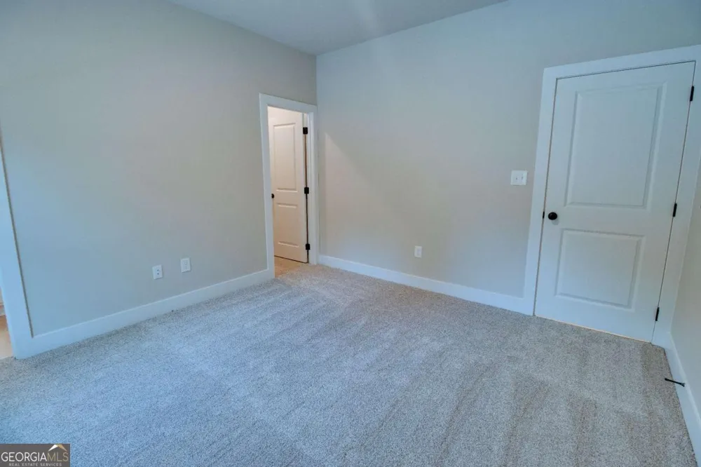 1198 Sunset Cove Tignall, GA 30668
