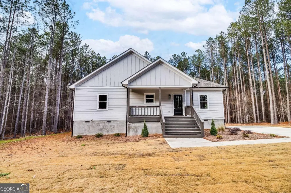 1165 Watersedge Cove Tignall, GA 30668