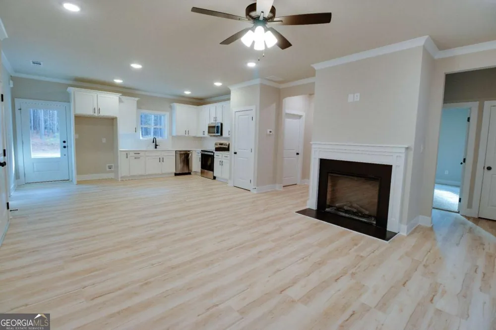 1165 Watersedge Cove Tignall, GA 30668