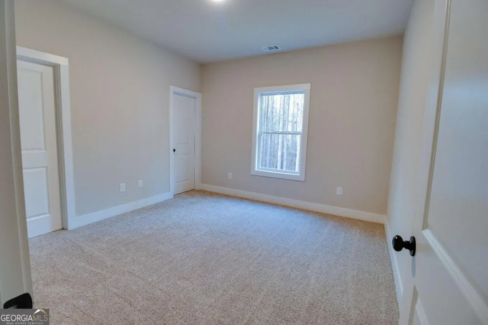 1165 Watersedge Cove Tignall, GA 30668