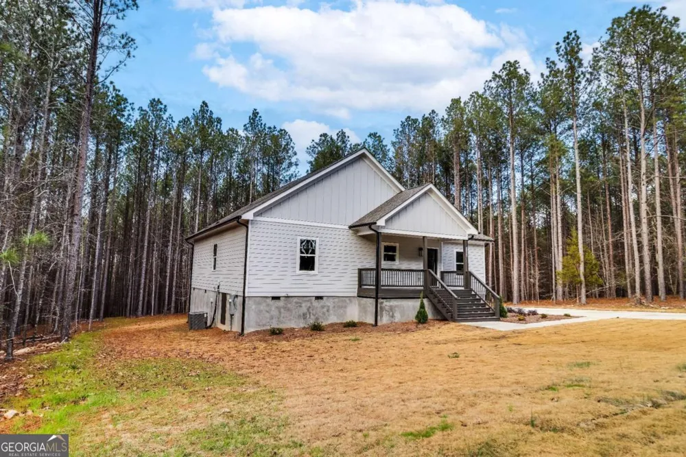 1165 Watersedge Cove Tignall, GA 30668