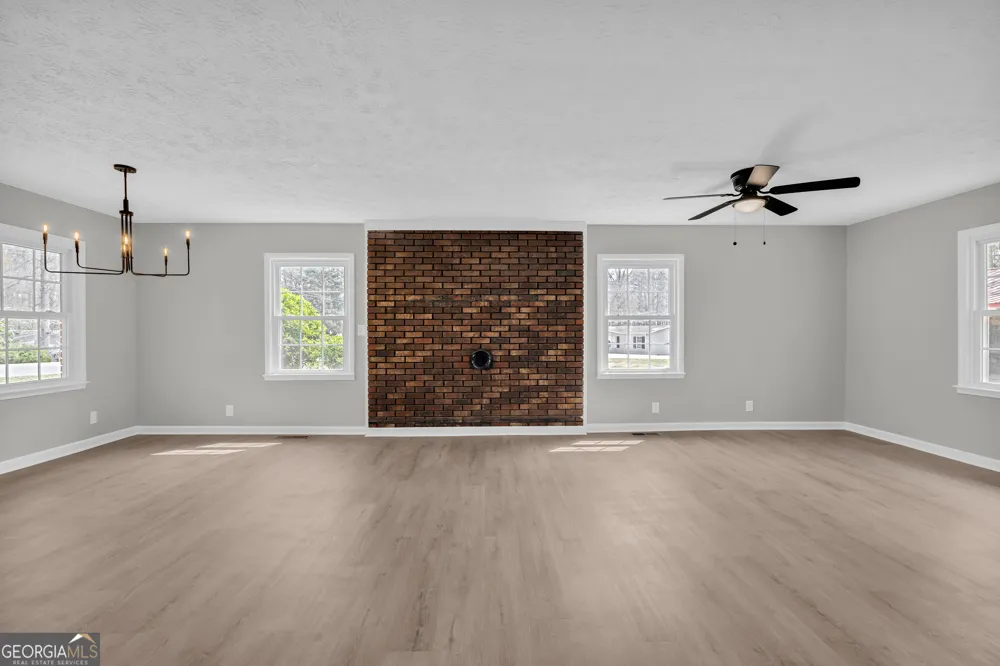 348 Knottywood DR Lavonia, GA 30553