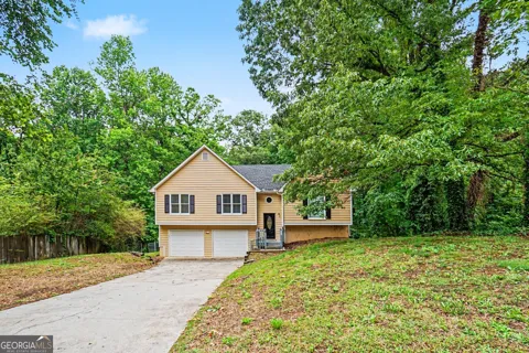 202 Garretts DR