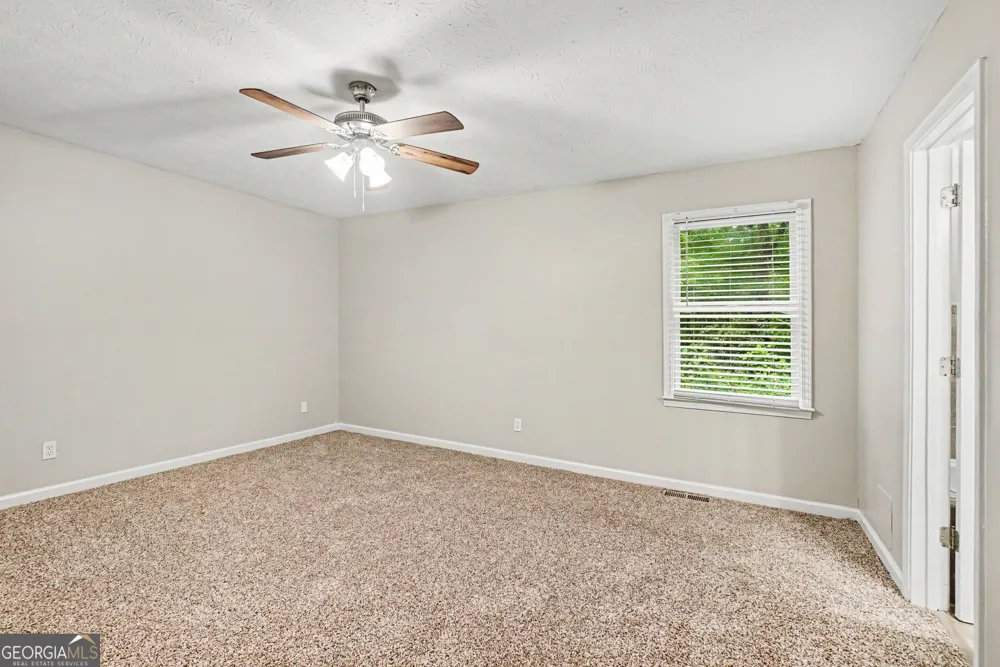 202 Garretts DR Douglasville, GA 30134