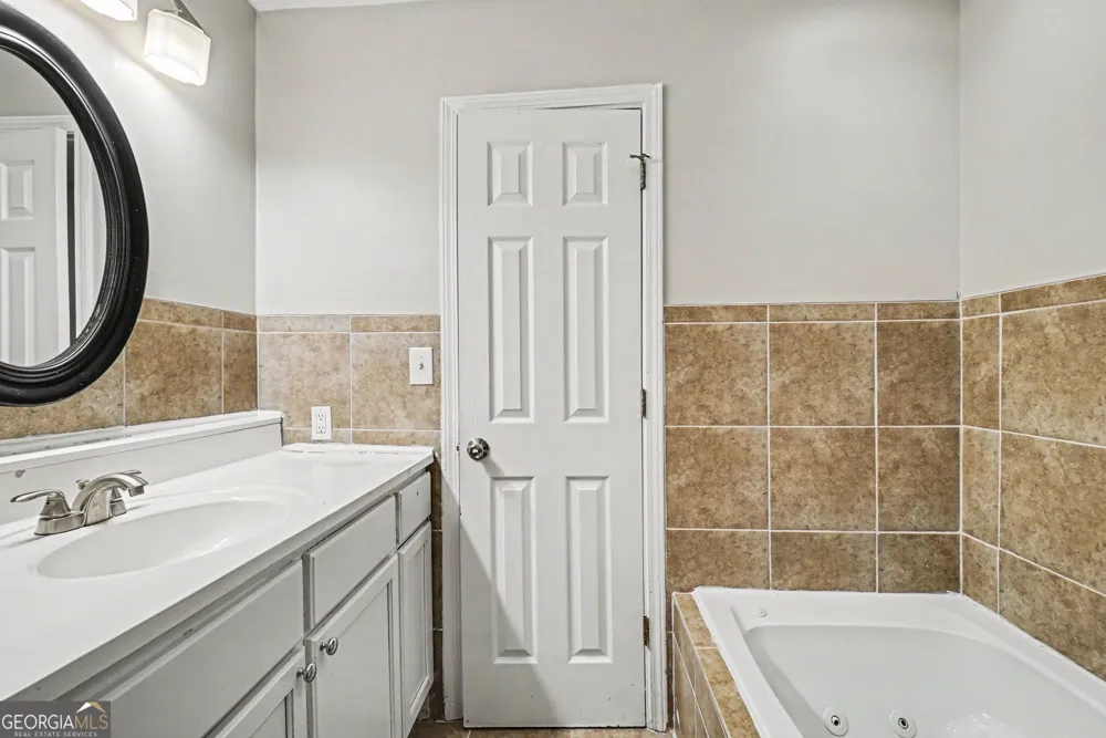 202 Garretts DR Douglasville, GA 30134