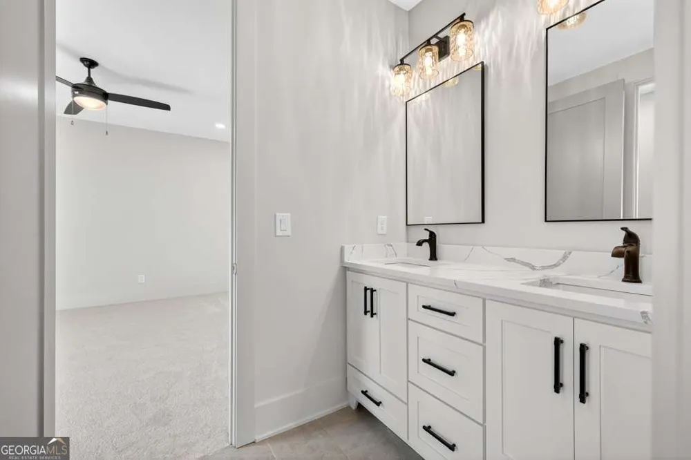 165 Chariot CT Jefferson, GA 30549