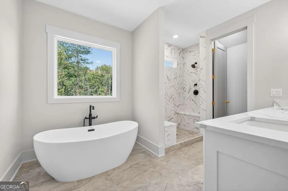 165 Chariot CT Jefferson, GA 30549