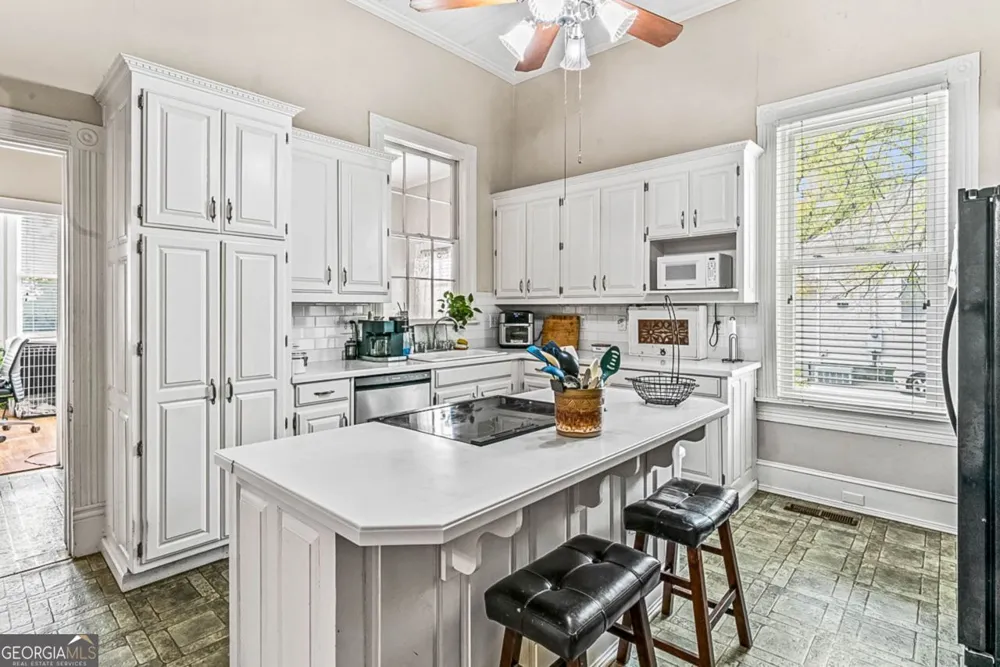 3810 2nd AVE Mansfield, GA 30055