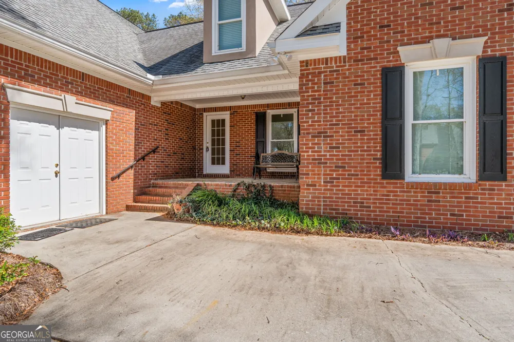 109 Crest Pte Warner Robins, GA 31088