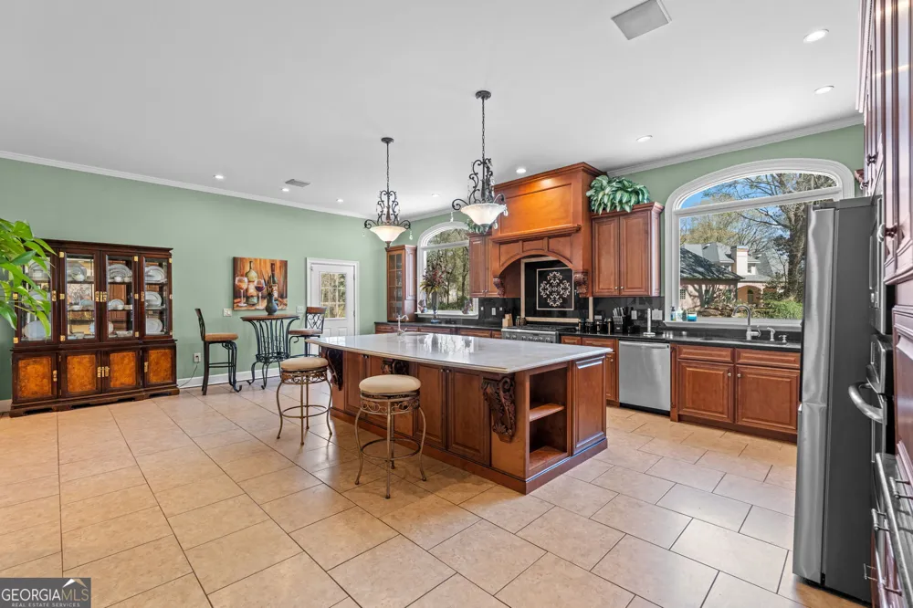 109 Crest Pte Warner Robins, GA 31088