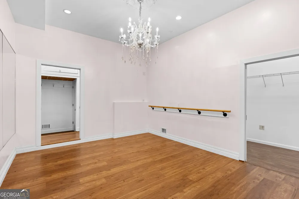 109 Crest Pte Warner Robins, GA 31088