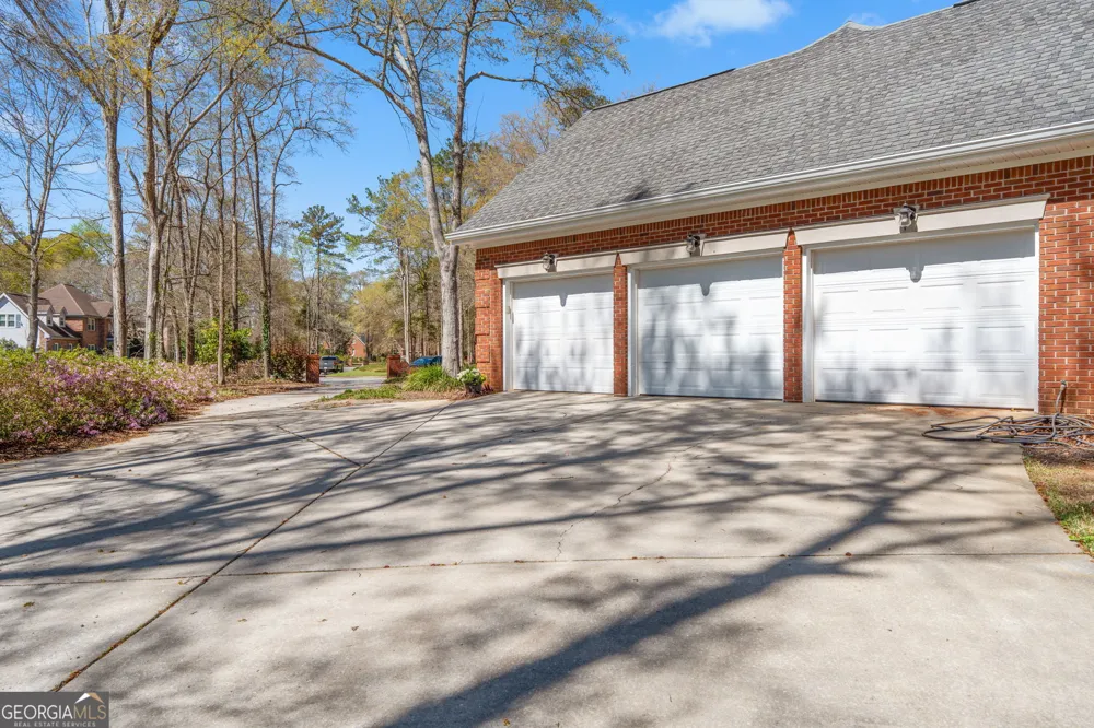 109 Crest Pte Warner Robins, GA 31088