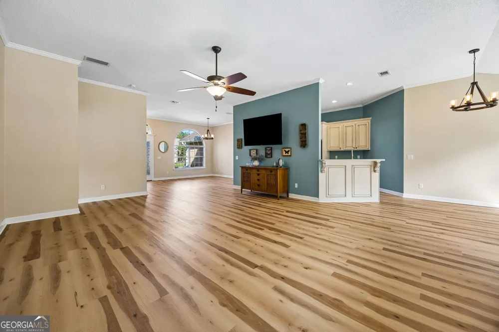 348 Deerwood Village DR Woodbine, GA 31569
