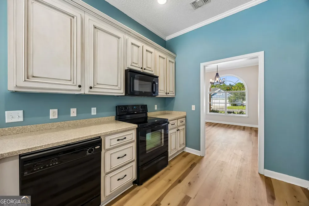 348 Deerwood Village DR Woodbine, GA 31569