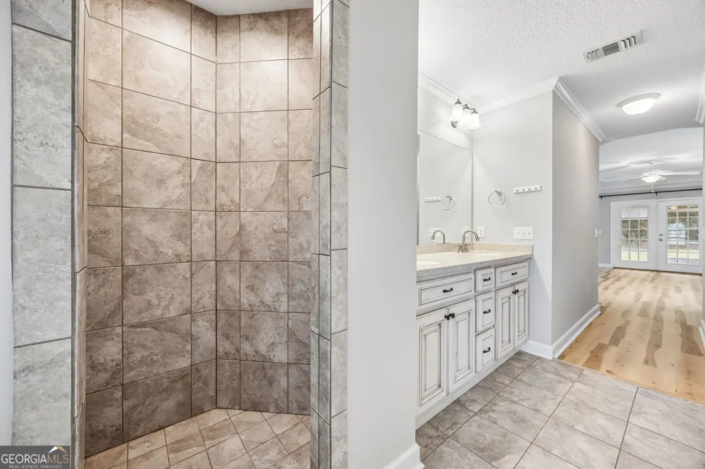 348 Deerwood Village DR Woodbine, GA 31569