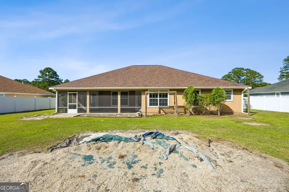 348 Deerwood Village DR Woodbine, GA 31569
