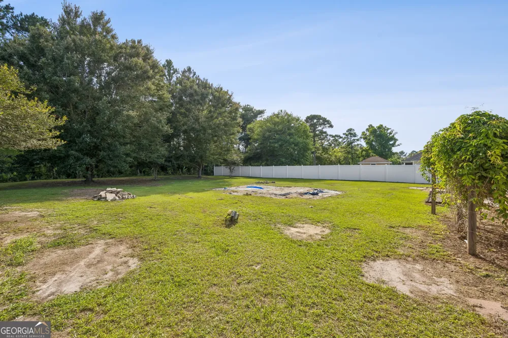 348 Deerwood Village DR Woodbine, GA 31569