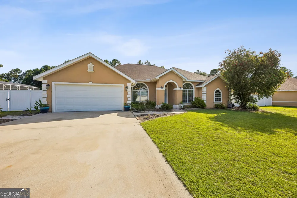 348 Deerwood Village DR Woodbine, GA 31569