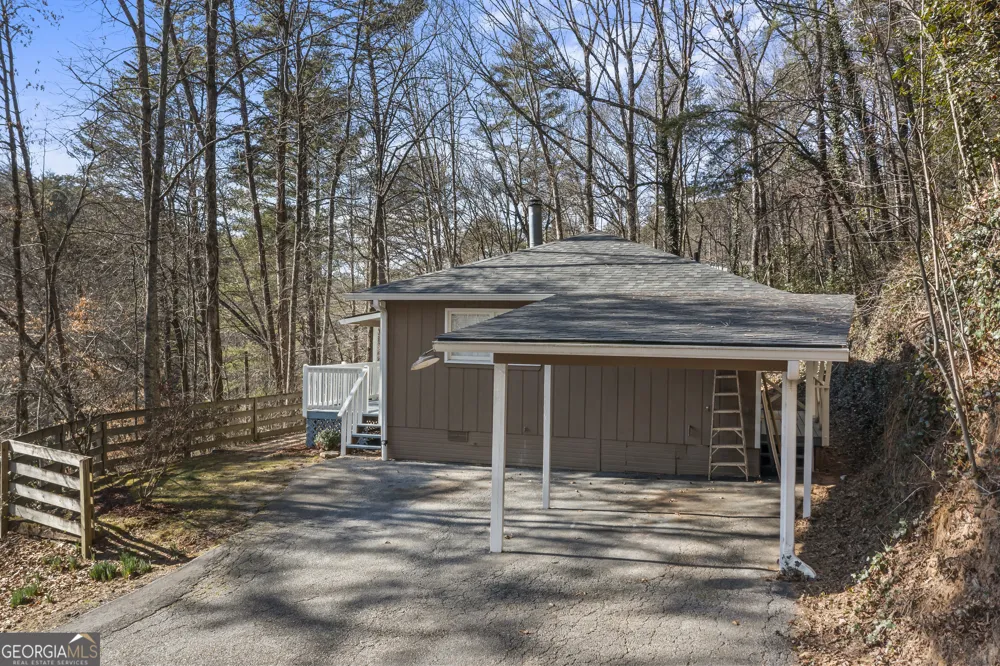 1131 Joe Davis RD Tiger, GA 30576
