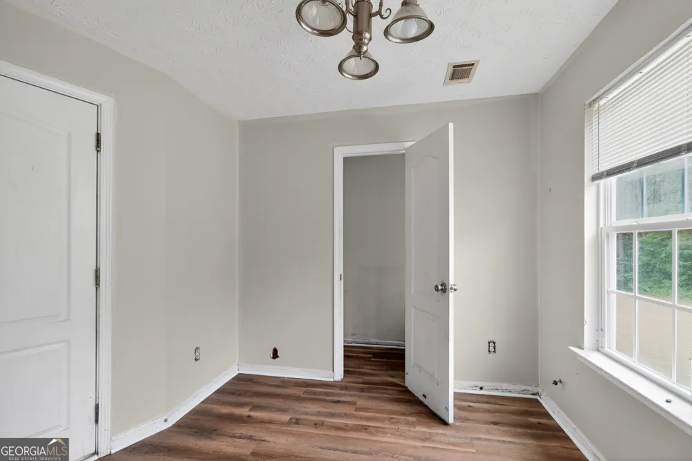 60 Artie CT Oxford, GA 30054