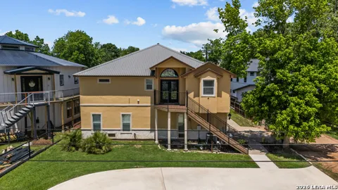 3900 Apache Circle