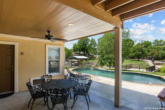 3900 Apache Circle Kingsland, TX 78639