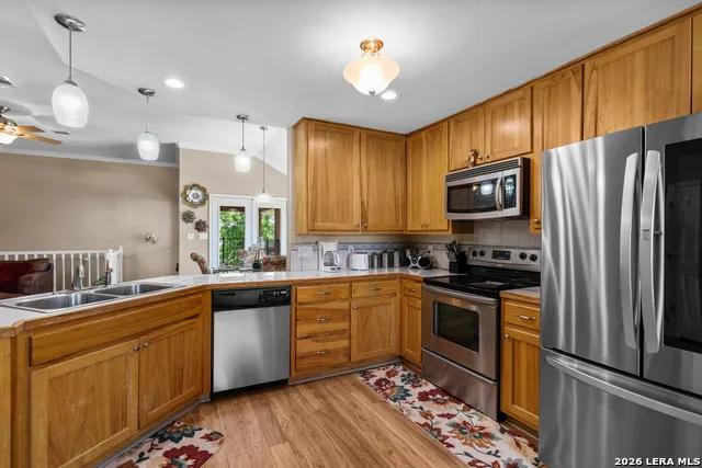 3900 Apache Circle Kingsland, TX 78639