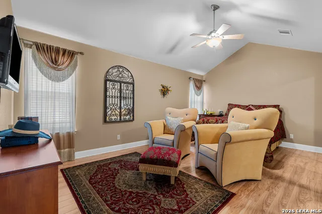 3900 Apache Circle Kingsland, TX 78639