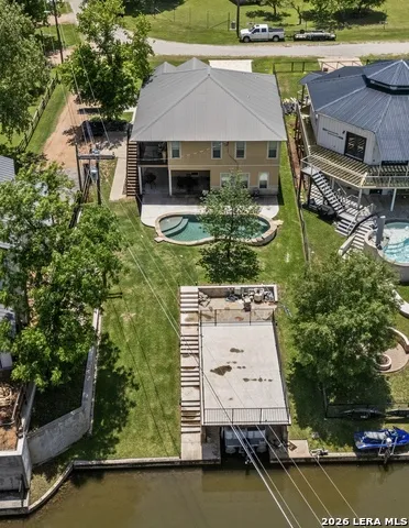 3900 Apache Circle Kingsland, TX 78639