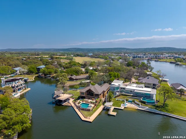 313 Watkins PT Kingsland, TX 78639
