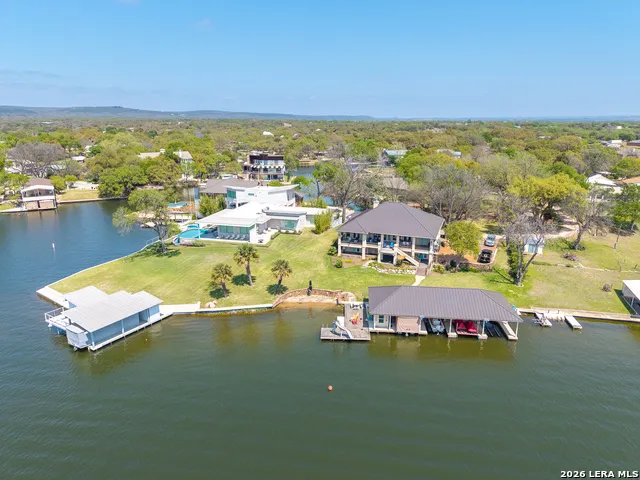 313 Watkins PT Kingsland, TX 78639