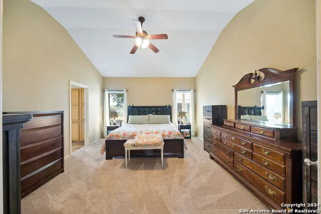 313 YORKTOWN Pleasanton, TX 78064