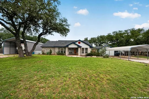 1032 SUMMIT RD