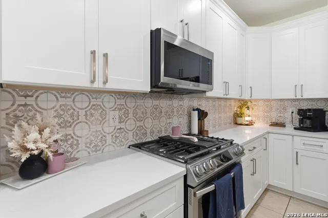 23435 WOODLAWN RDG San Antonio, TX 78259